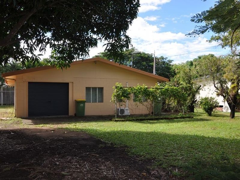 129 Zelma Street, Grasstree Beach QLD 4740