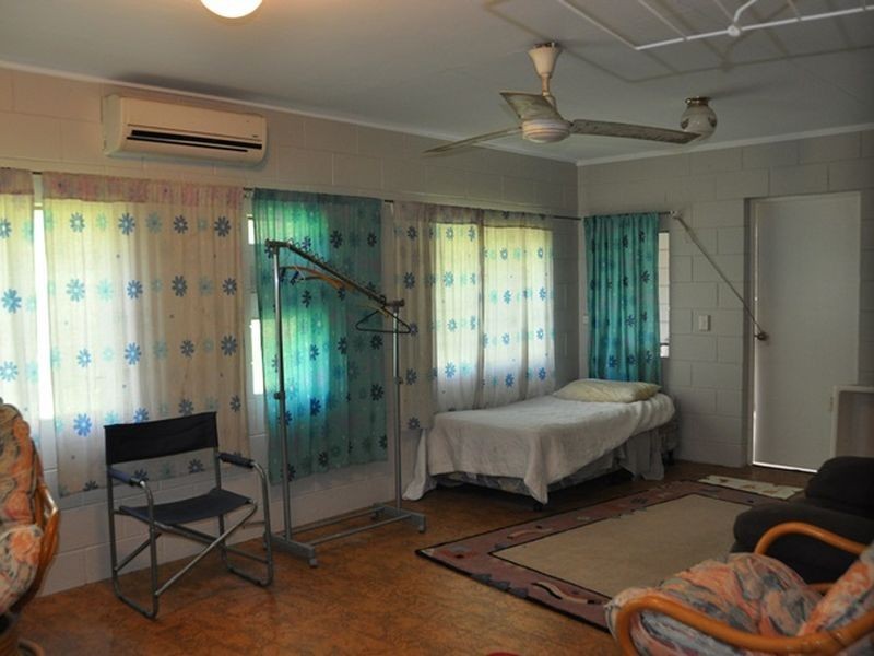 129 Zelma Street, Grasstree Beach QLD 4740