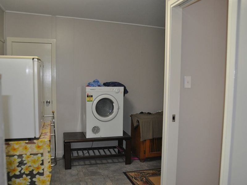 129 Zelma Street, Grasstree Beach QLD 4740