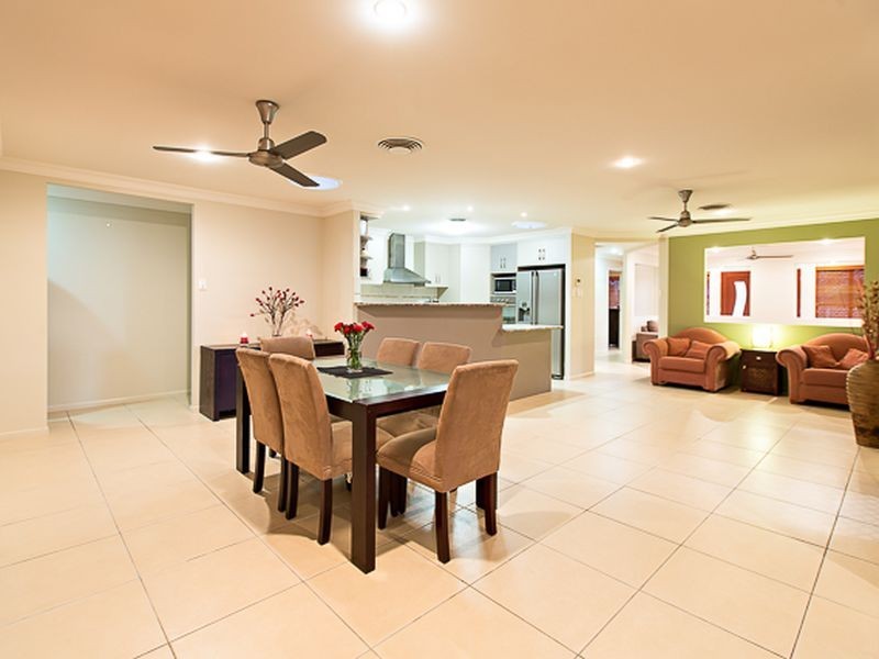 8 Anzac Street, Sarina QLD 4737