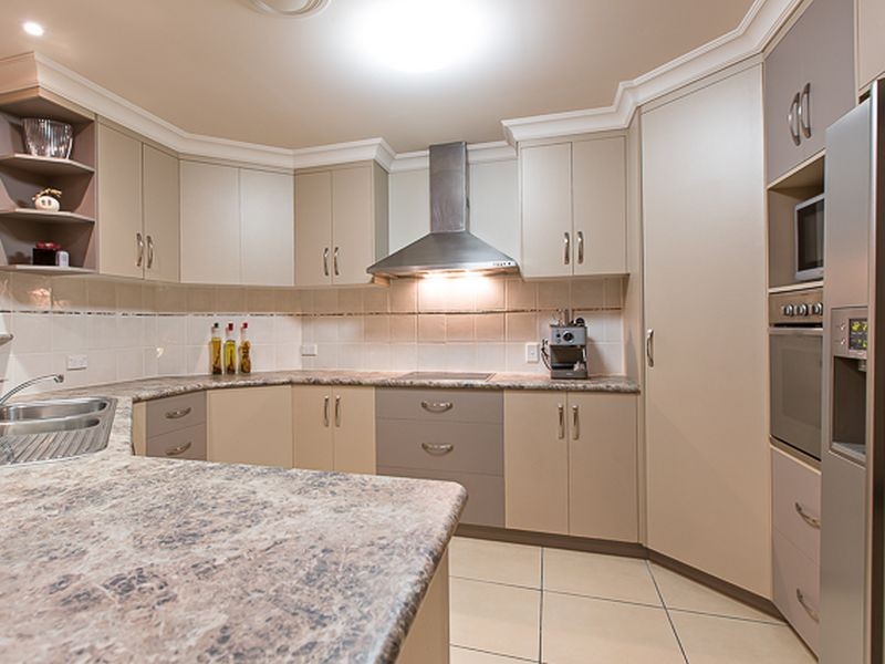 8 Anzac Street, Sarina QLD 4737