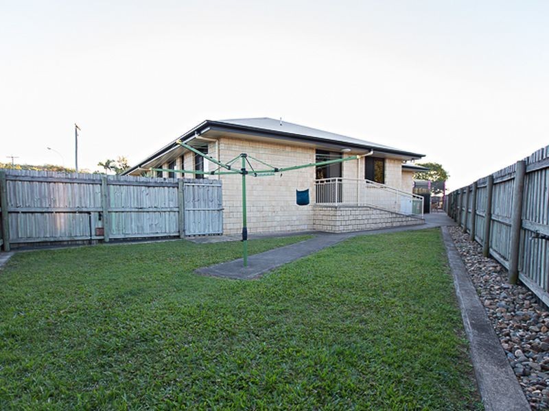 8 Anzac Street, Sarina QLD 4737