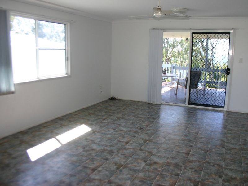 127 Rasmussen Avenue, Salonika Beach QLD 4740