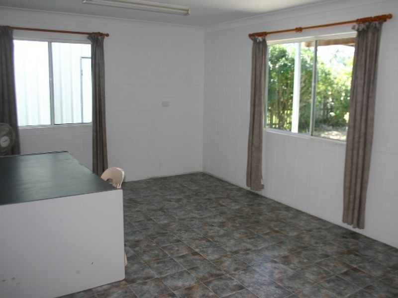 127 Rasmussen Avenue, Salonika Beach QLD 4740