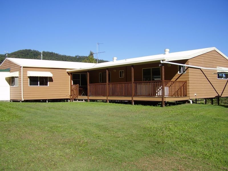 41 Kippen Road, Sarina QLD 4737