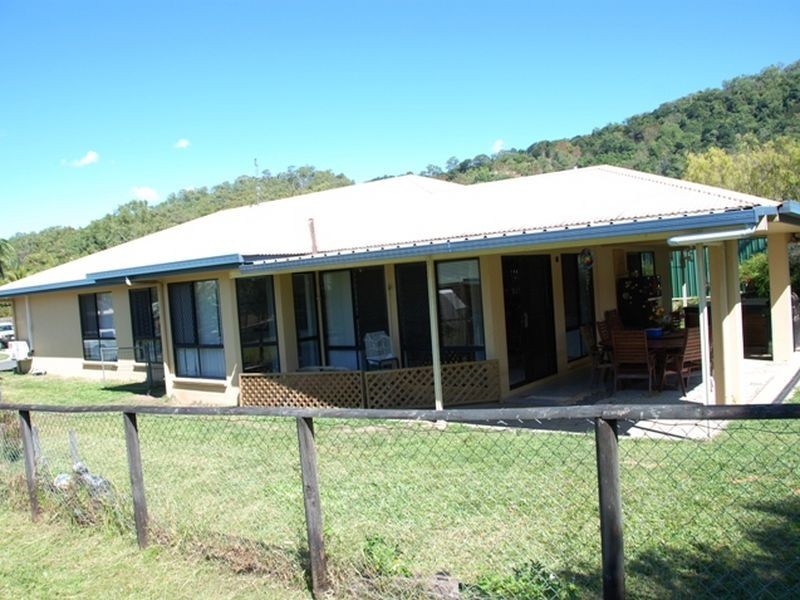 54 West Street, Sarina QLD 4737