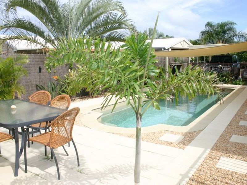 159 Rasmussen Avenue, Salonika Beach QLD 4740