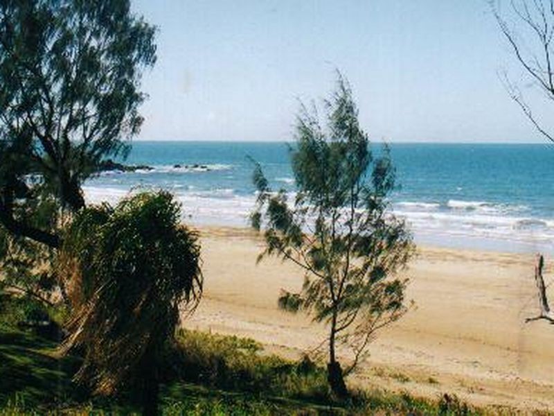 159 Rasmussen Avenue, Salonika Beach QLD 4740