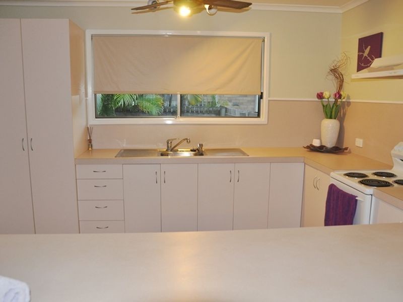 5 Deguara Avenue, Armstrong Beach QLD 4737