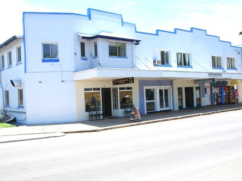 9-11 Broad Street, Sarina QLD 4737