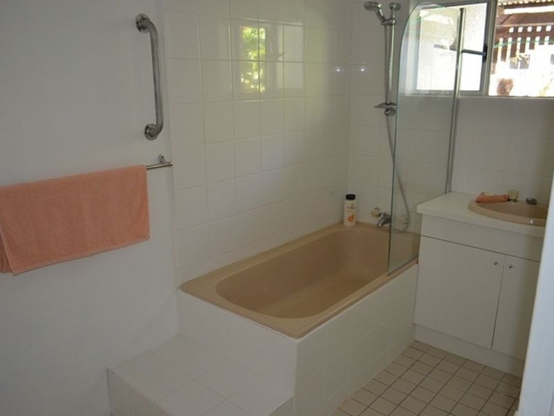 92 Melba Street, Armstrong Beach QLD 4737