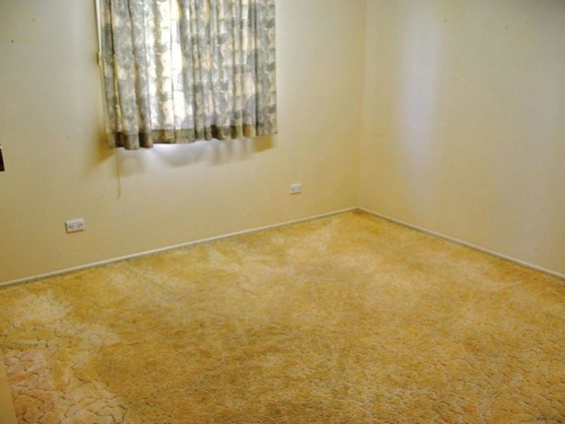 89 Beach Road, Sarina QLD 4737