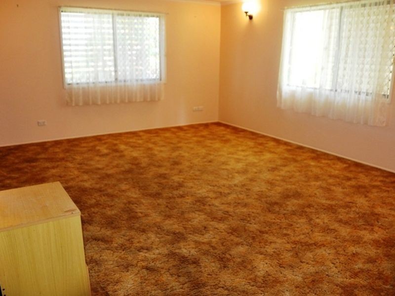 89 Beach Road, Sarina QLD 4737