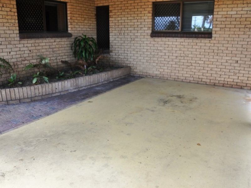 89 Beach Road, Sarina QLD 4737