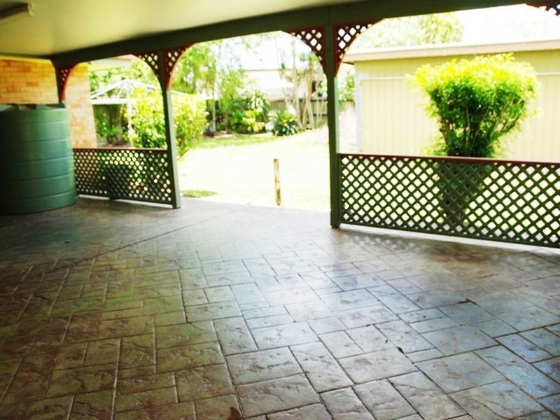 9 Holmes Avenue, Sarina QLD 4737