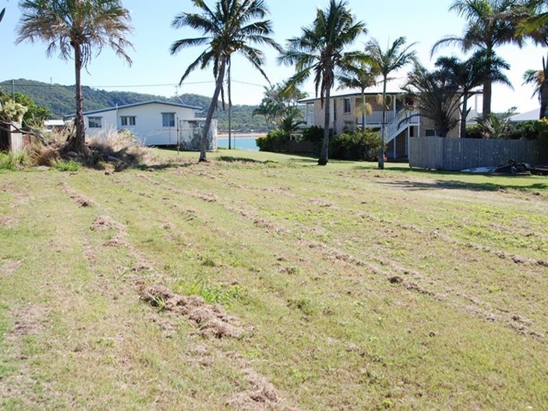 14 Westcott Avenue, Campwin Beach QLD 4737