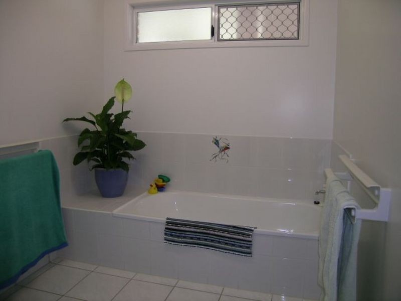 5 Ash Court, Hay Point QLD 4740