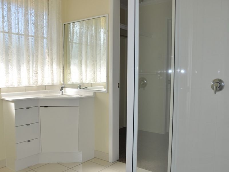 18 Tindaridge Court, Hay Point QLD 4740
