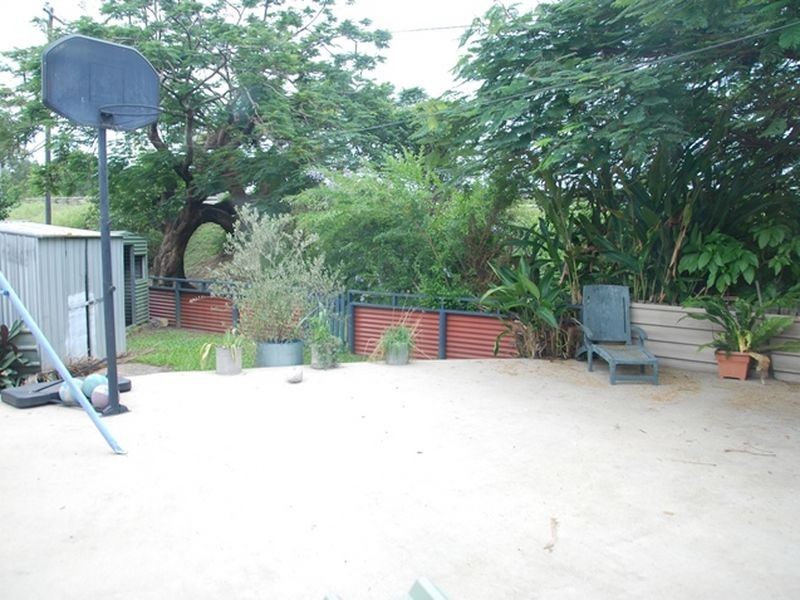 6 Keating Street, Sarina QLD 4737