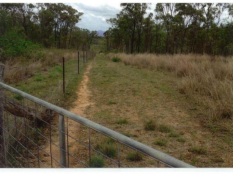 Lot 4 Schneiders Road, St Lawrence QLD 4707