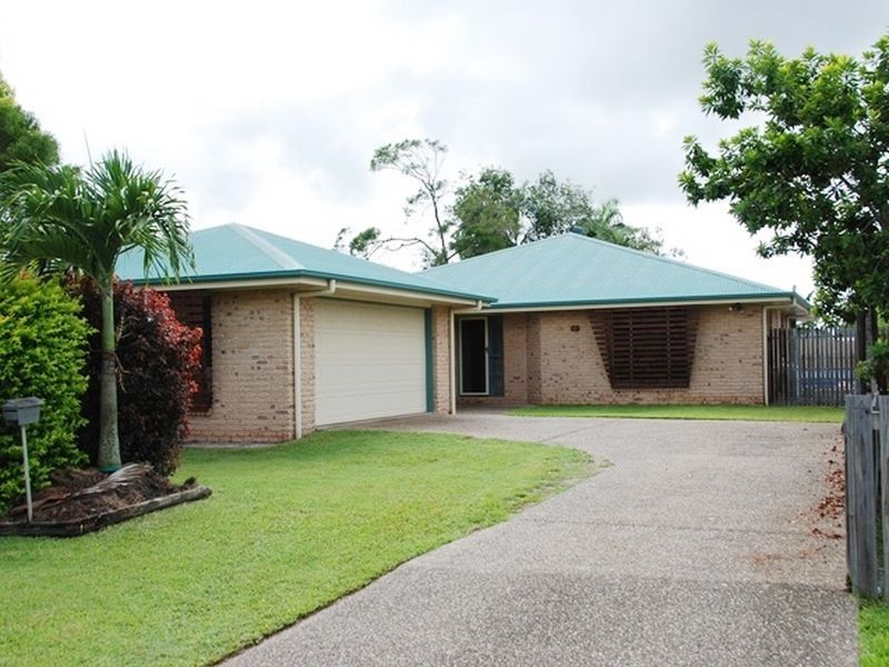 8 Dawson Street, Sarina QLD 4737