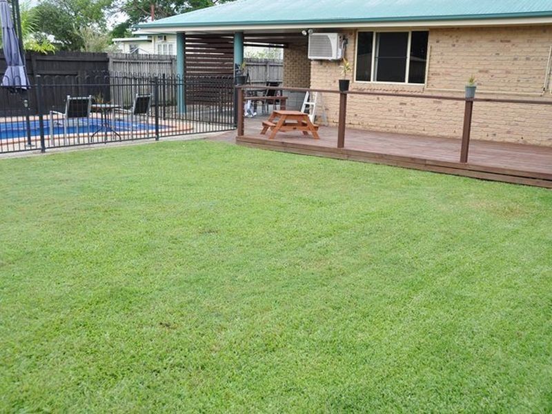 8 Dawson Street, Sarina QLD 4737