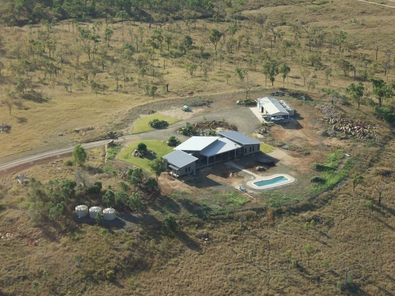160 Walshes Rd, Nebo QLD 4742