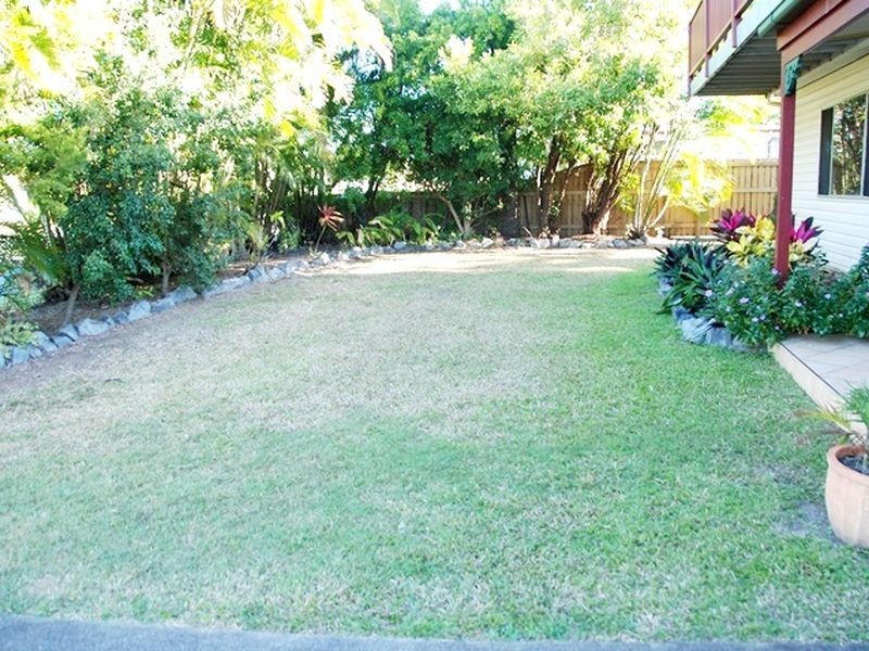 65 Beach Road, Sarina QLD 4737