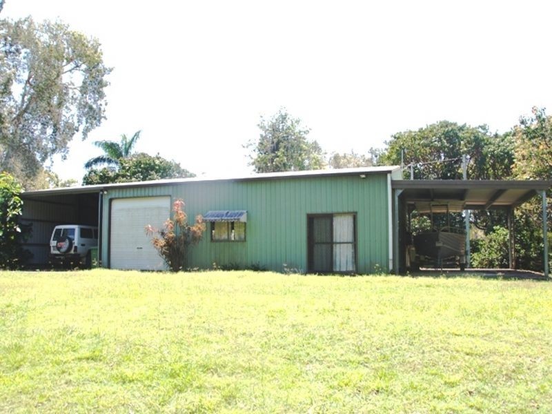 162 Miran Khan Drive, Armstrong Beach QLD 4737