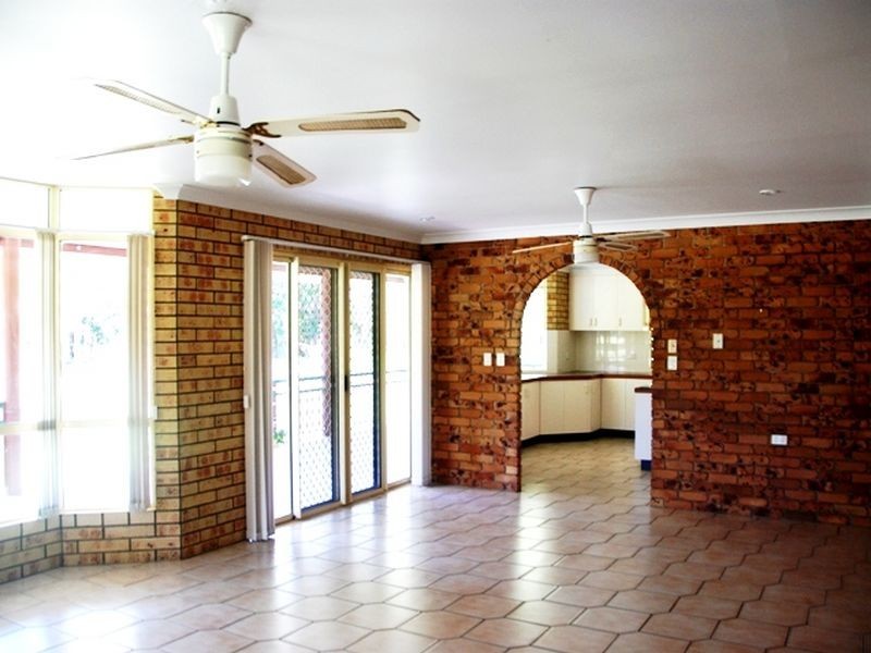 162 Miran Khan Drive, Armstrong Beach QLD 4737