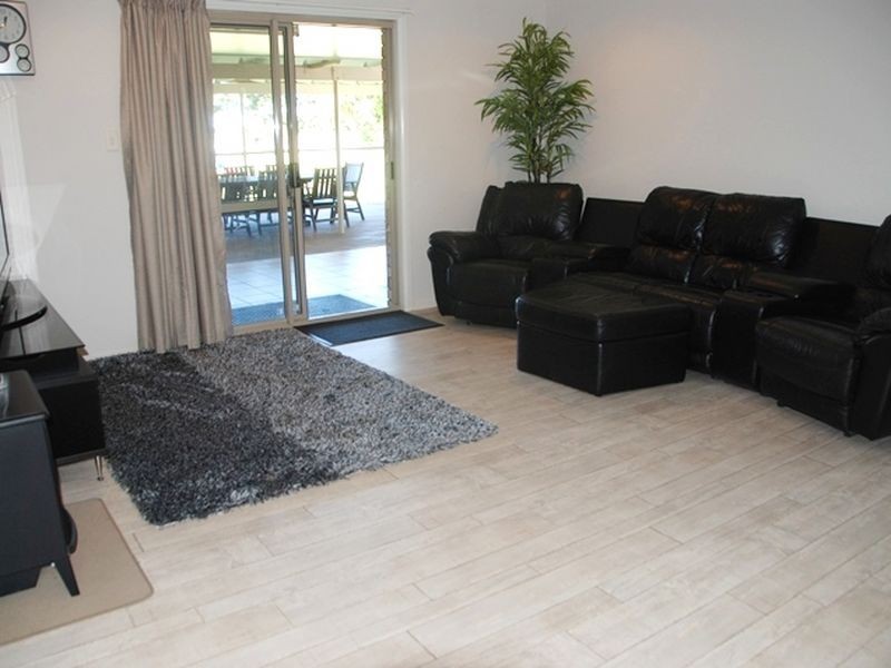 54 Hans Christian Street, Sarina QLD 4737