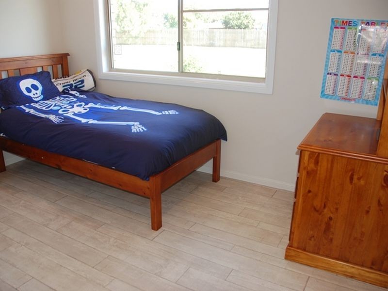 54 Hans Christian Street, Sarina QLD 4737