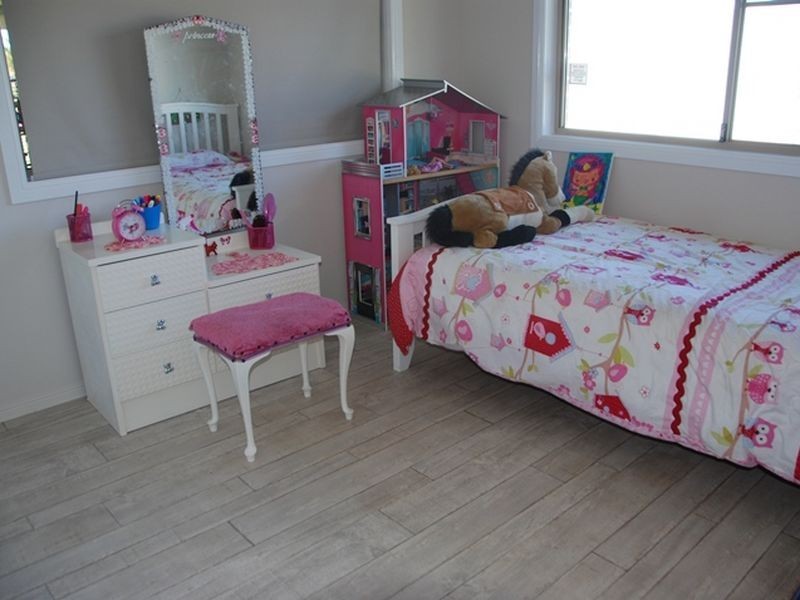 54 Hans Christian Street, Sarina QLD 4737