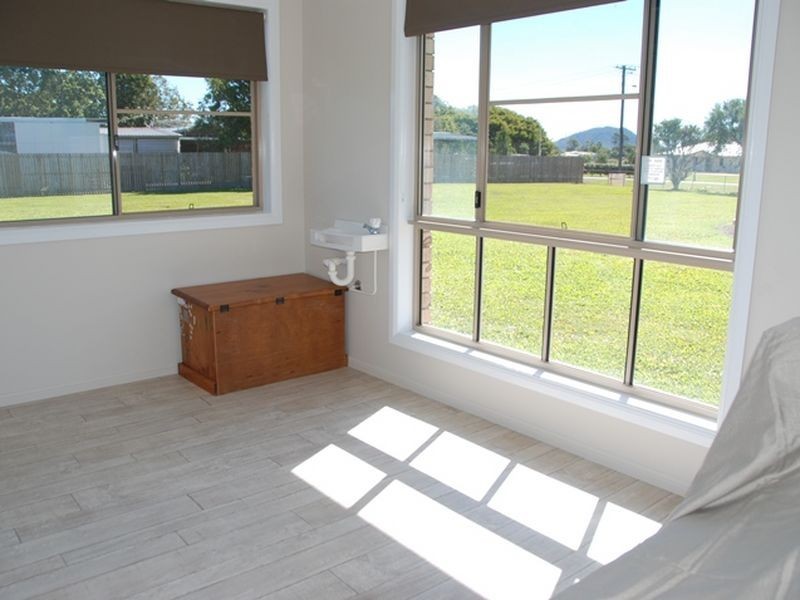 54 Hans Christian Street, Sarina QLD 4737