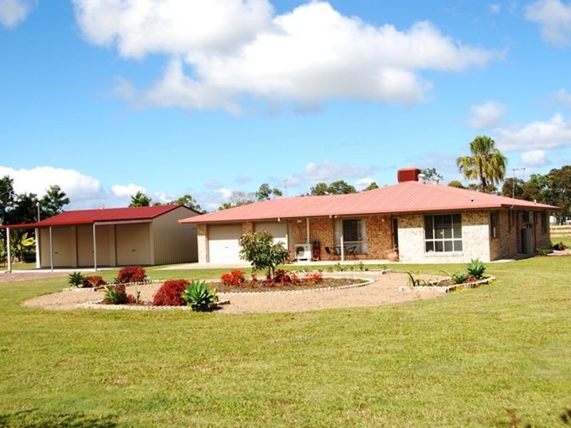 54 Hans Christian Street, Sarina QLD 4737