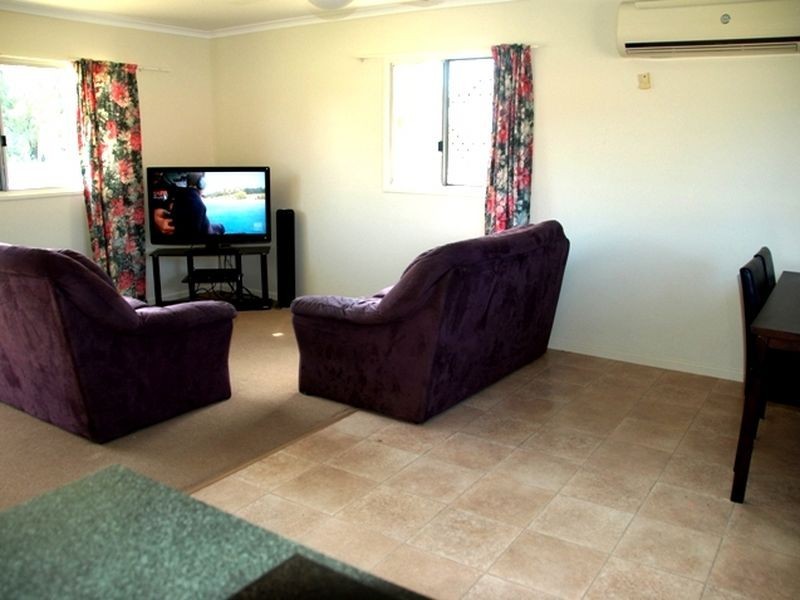 1/14 Elizabeth Street, Sarina QLD 4737