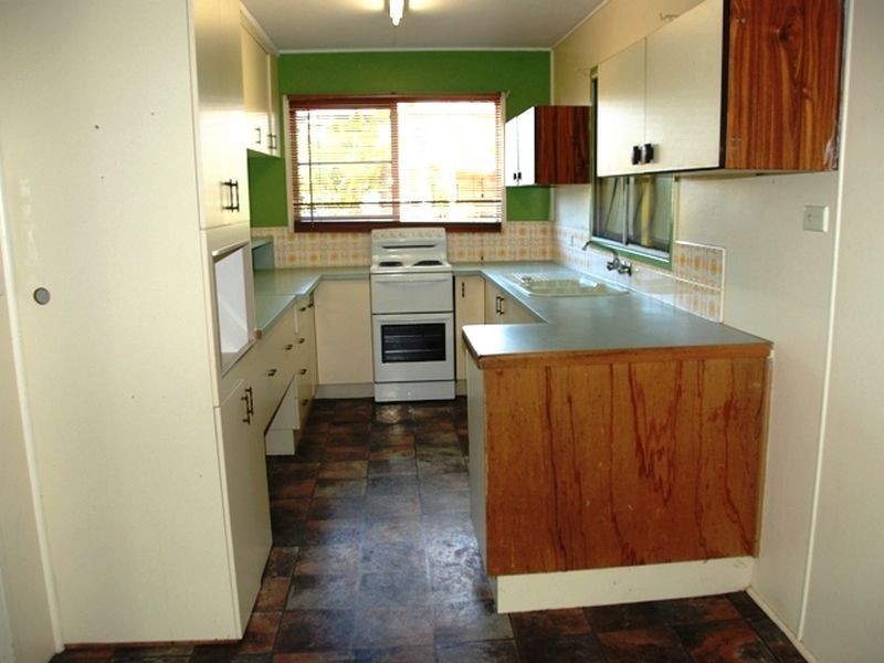 65 Zelma Street, Grasstree Beach QLD 4740