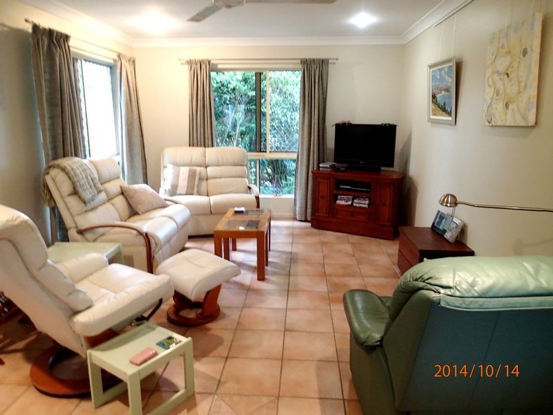 104 Rasmussen Ave, Salonika Beach QLD 4740