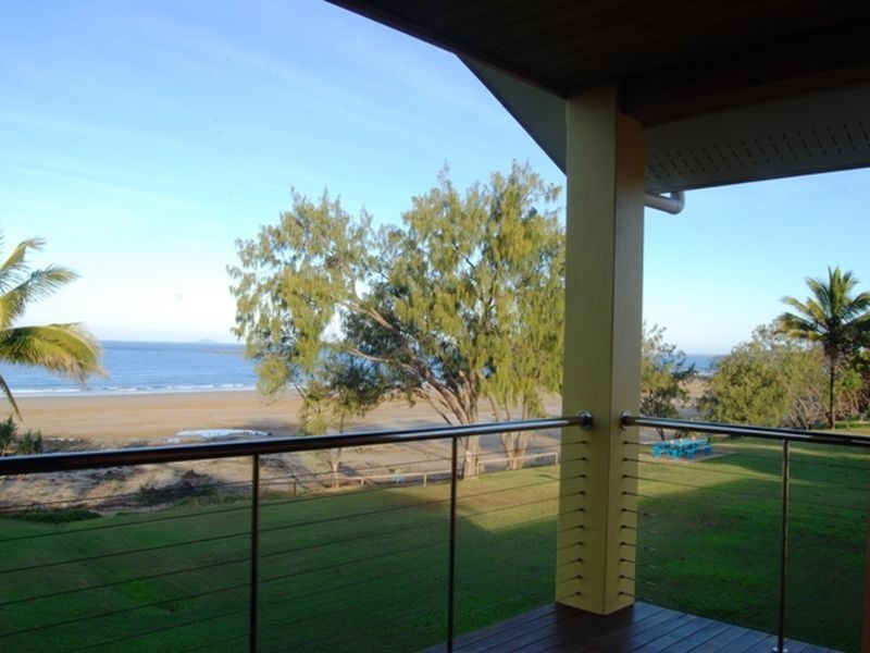 33 Westcott Avenue, Campwin Beach QLD 4737