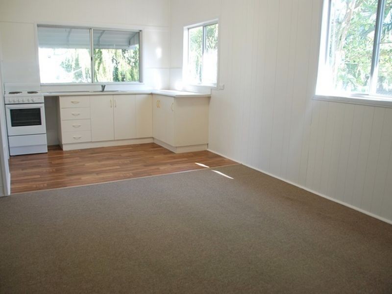 30 Mccarthy Street, Hay Point QLD 4740