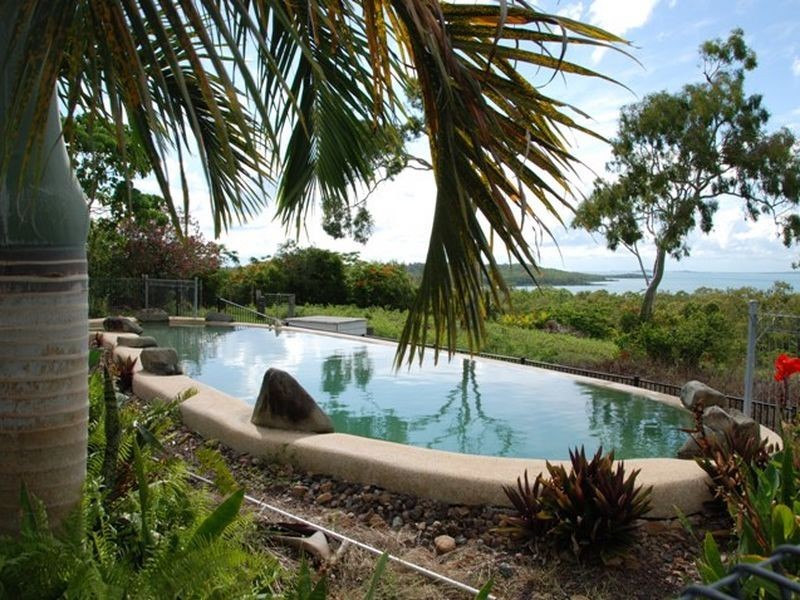 16 Ocean View Crescent, Freshwater Point QLD 4737