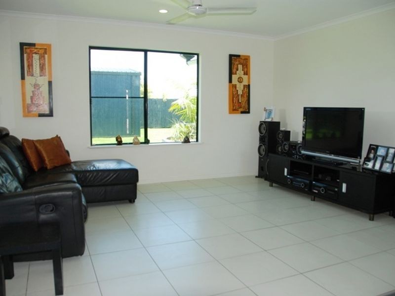 29 Pacific Avenue, Sarina QLD 4737