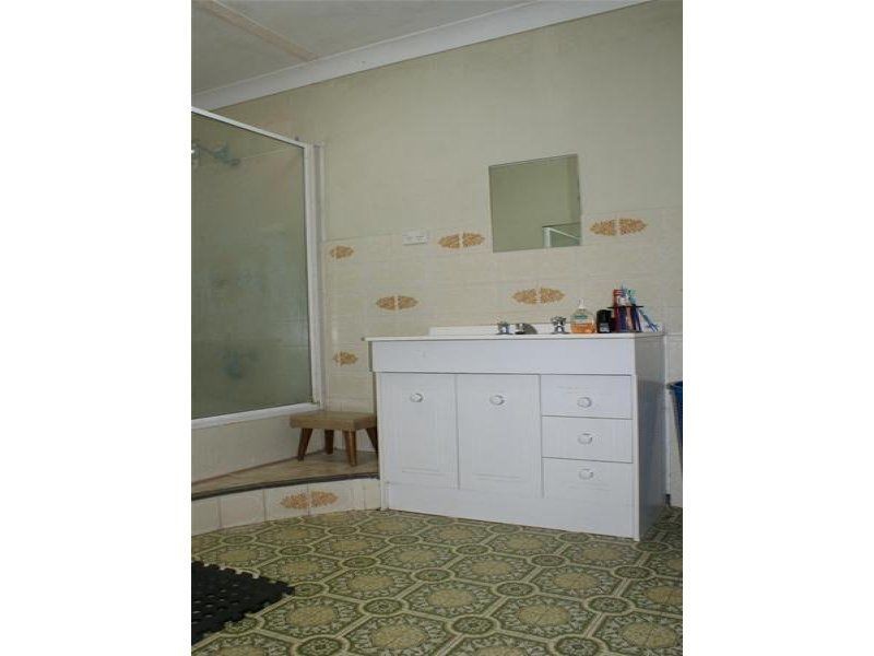 430 Grasstree Beach Road, Grasstree Beach QLD 4740