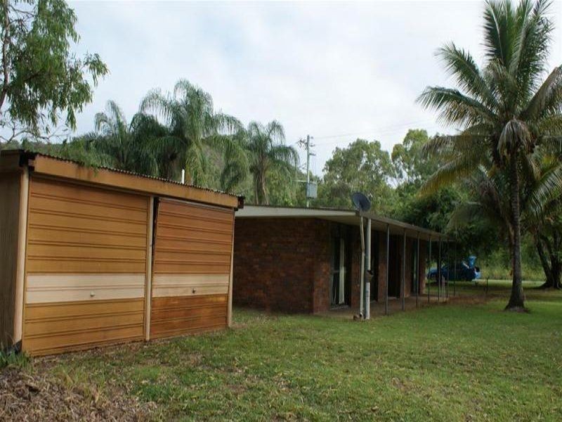 430 Grasstree Beach Road, Grasstree Beach QLD 4740