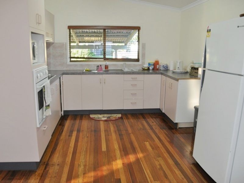 43 West Street, Sarina QLD 4737