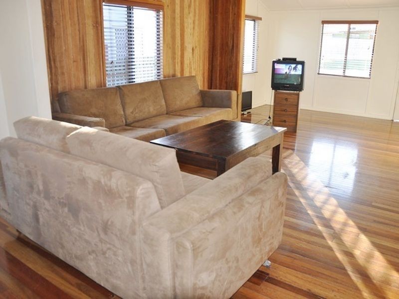 43 West Street, Sarina QLD 4737