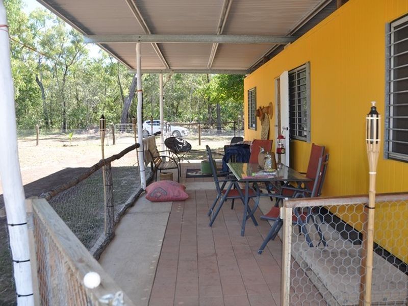 82849 Bruce Highway, Clairview QLD 4741