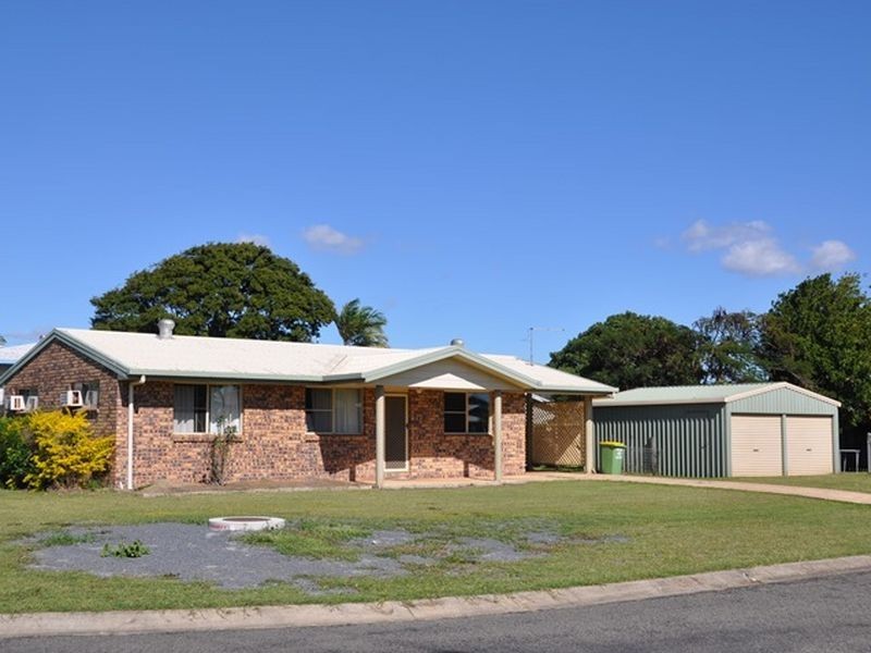 31 Cemetery Road, Sarina QLD 4737