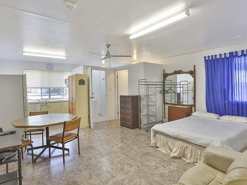 17 Melba Street, Armstrong Beach QLD 4737