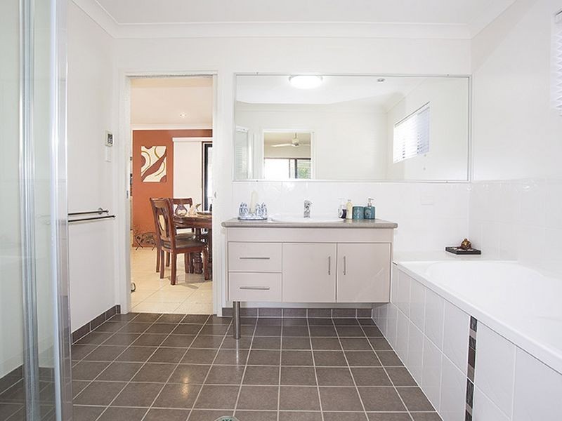 17 Melba Street, Armstrong Beach QLD 4737